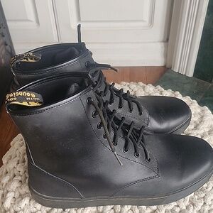 Dr Martens Cairo Boots